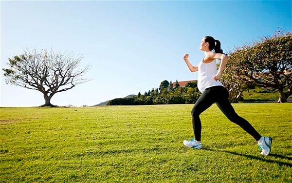 ejercicios-durante-el-embarazo.corriendo